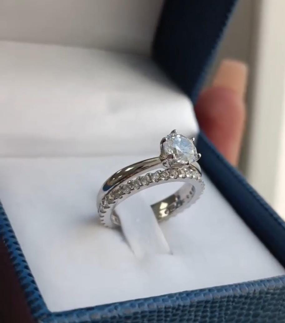 Anillo de compromiso